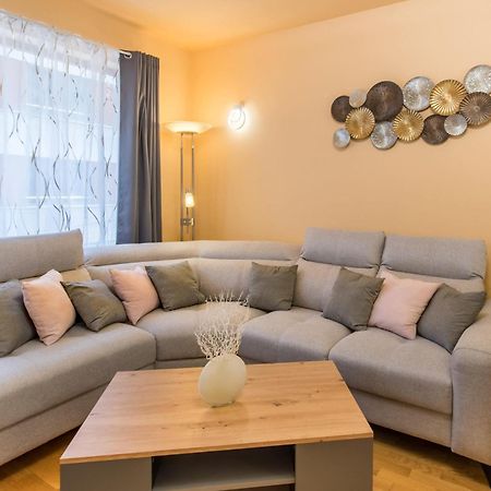 Very Central - Large - Balcony - Comfy Appartement Boedapest Buitenkant foto