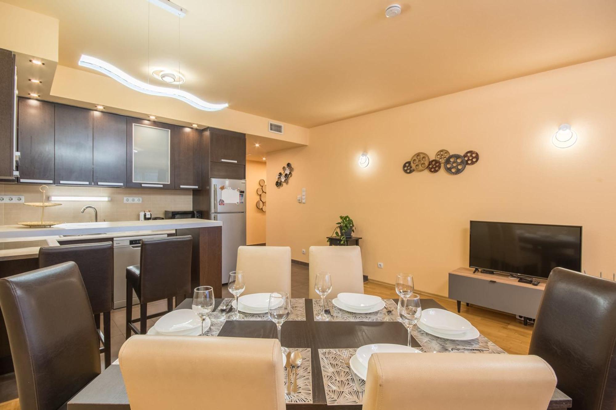 Very Central - Large - Balcony - Comfy Appartement Boedapest Buitenkant foto